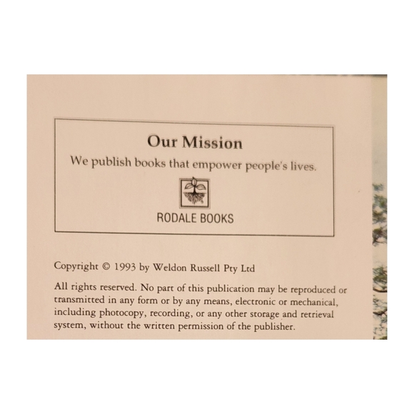 Rodale's Successful Organic Gardening: Perennials - Picture 8 of 10